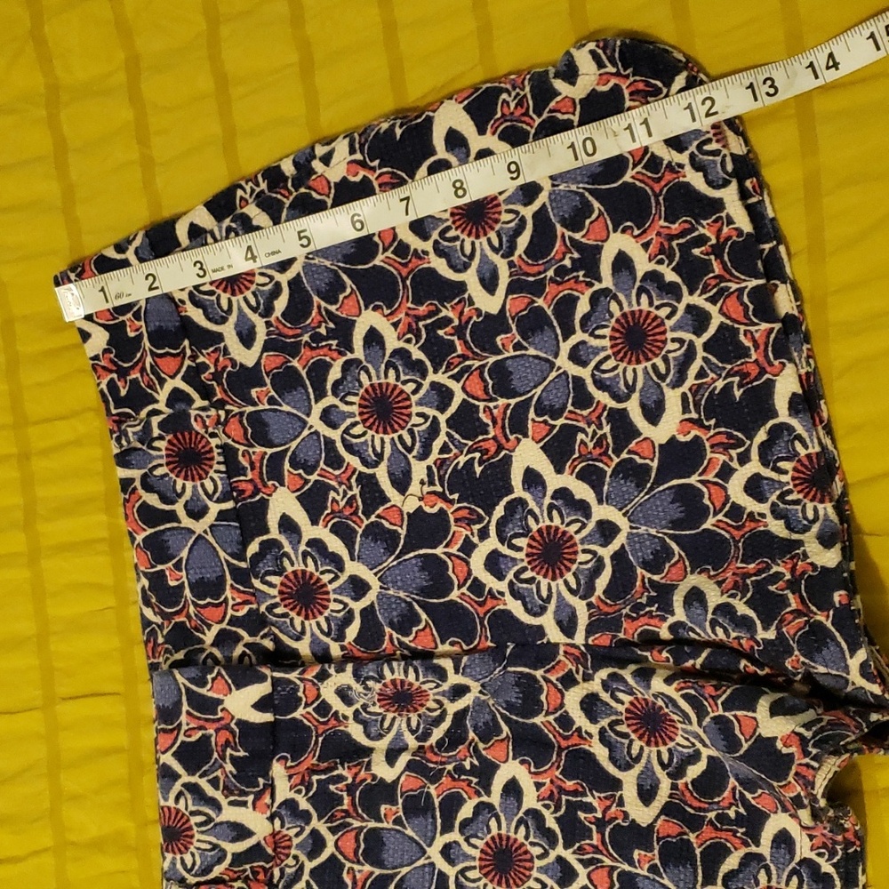 Loft Shorts - Picture 10 of 11